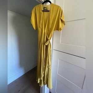 Reformation wrap dress mustard yellow size small